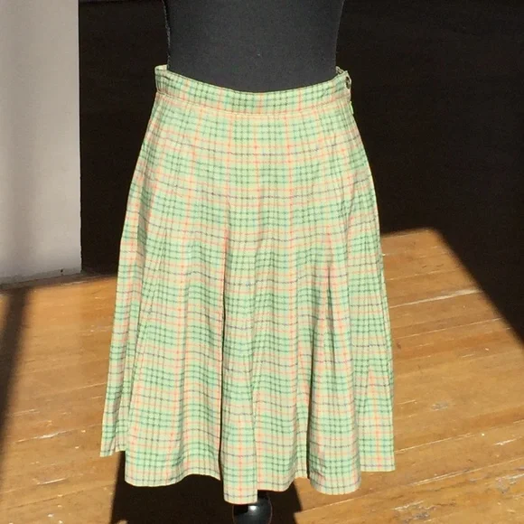 Olive/orange Tartan plaid pleated skirt - Picture 2 of 4